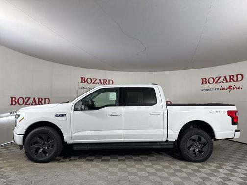 2025 Ford F-150 Lightning Flash