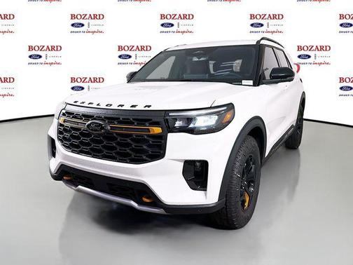 Star White Metallic Tri-Coat 2026 Ford Explorer Tremor