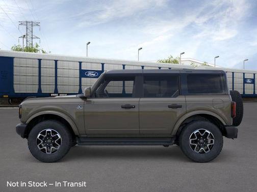 Marsh Gray 2026 Ford Bronco Outer Banks