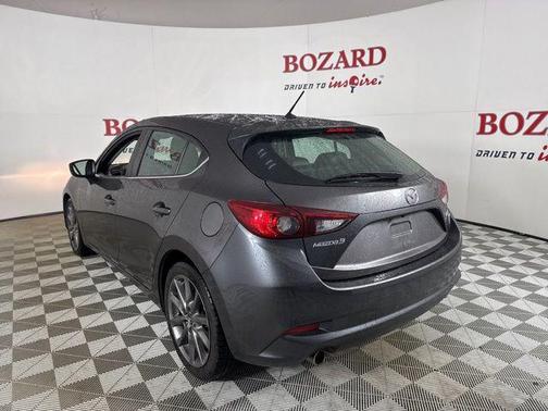 2018 Mazda Mazda3 Touring