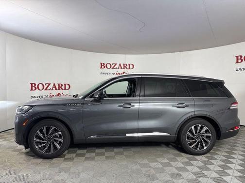 2025 Lincoln Aviator Premiere