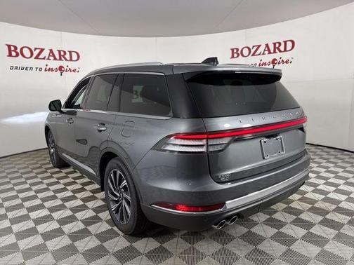 2025 Lincoln Aviator Premiere