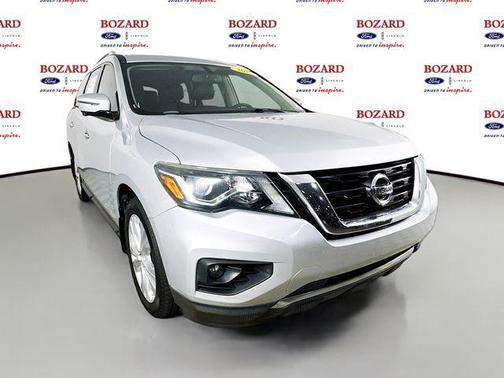 2018 Nissan Pathfinder SL
