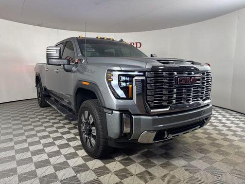 2025 GMC Sierra 3500 Denali