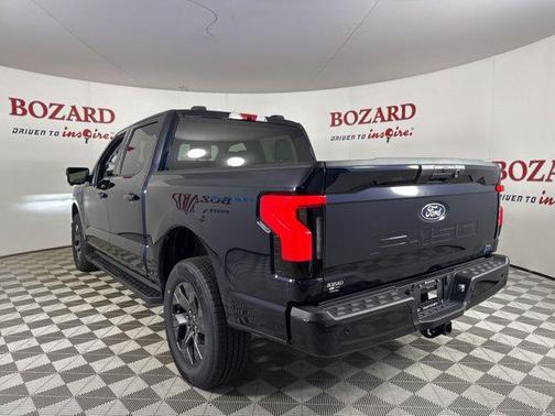 2025 Ford F-150 Lightning Flash