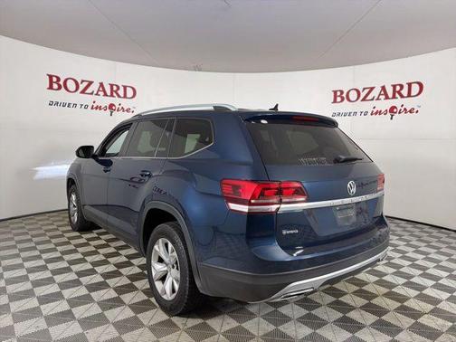Pacific Blue Metallic 2019 Volkswagen Atlas 3.6L SE w/Technology