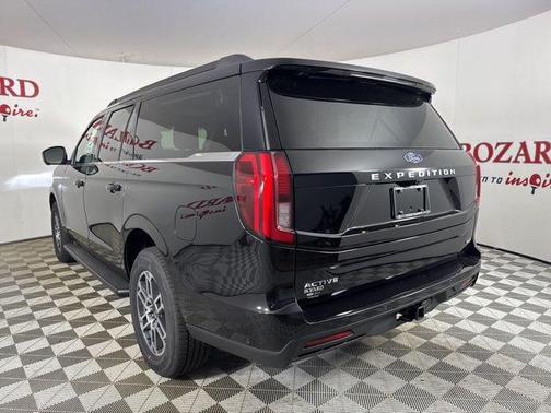 2025 Ford Expedition Max Active 4x2