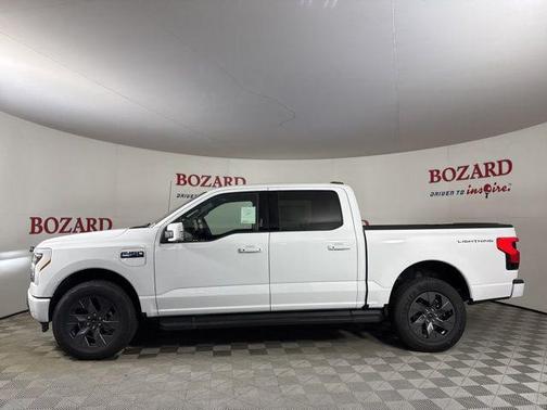 2025 Ford F-150 Lightning LARIAT