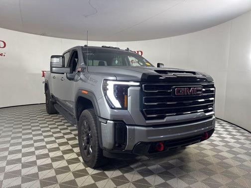 2025 GMC Sierra 2500 AT4