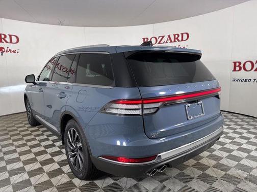 2025 Lincoln Aviator Premiere