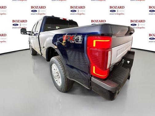 2022 Ford F-350 Platinum