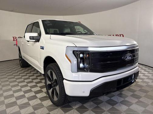 2025 Ford F-150 Lightning Platinum