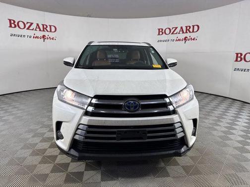 2017 Toyota Highlander Hybrid Platinum