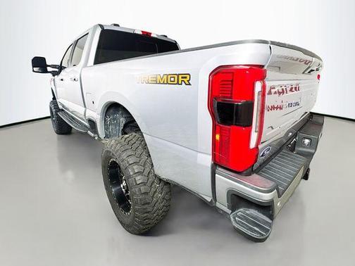 2023 Ford F-350 Platinum