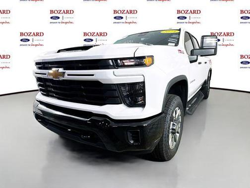 2024 Chevrolet Silverado 2500 Custom