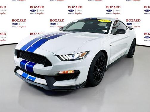 2017 Ford Shelby GT350 Base