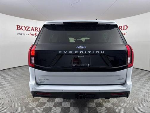 2025 Ford Expedition Max Active 4x2
