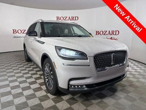 Ceramic Pearl 2021 Lincoln Aviator Reserve