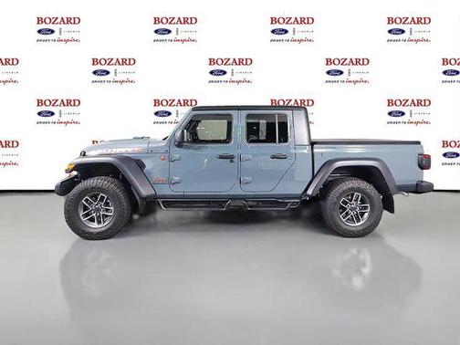 Anvil Clearcoat 2025 Jeep Gladiator Mojave 4x4
