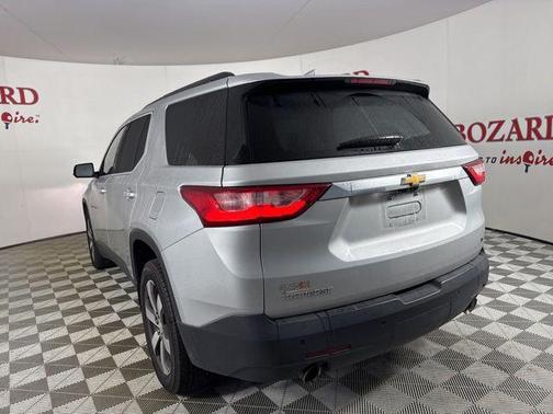 2021 Chevrolet Traverse LT Leather