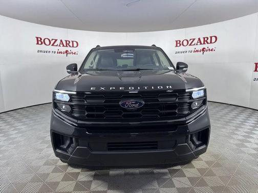 2025 Ford Expedition Max Active 4x2