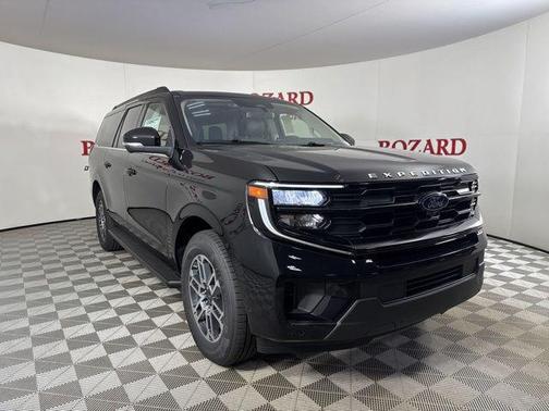2025 Ford Expedition Max Active 4x2
