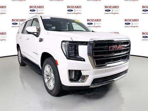 White Frost Tricoat 2022 GMC Yukon SLT