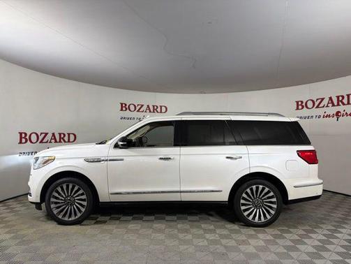 White Platinum Metallic Tri-Coat 2019 Lincoln Navigator Reserve