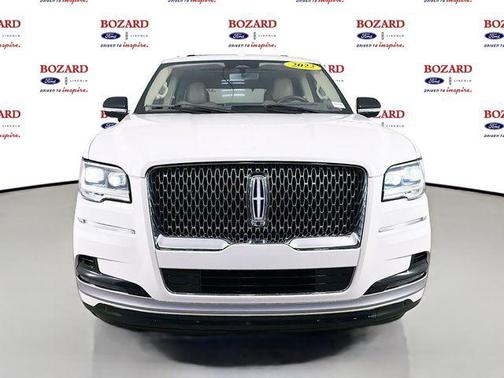 White Metallic 2022 Lincoln Navigator Reserve