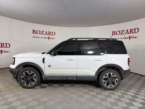 Oxford White 2024 Ford Bronco Sport Outer Banks