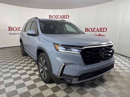 2023 Honda Pilot AWD Elite