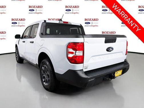 Space White Metallic 2025 Ford Maverick XLT
