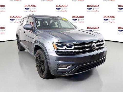 Platinum Gray Metallic 2019 Volkswagen Atlas 3.6L SEL