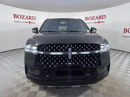 2025 Lincoln Navigator Black Label