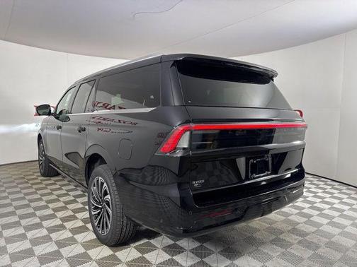 2025 Lincoln Navigator Black Label