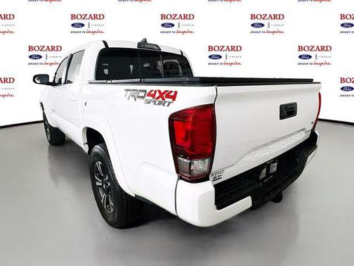 2016 Toyota Tacoma SR