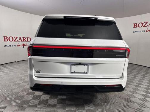 2025 Lincoln Navigator Black Label