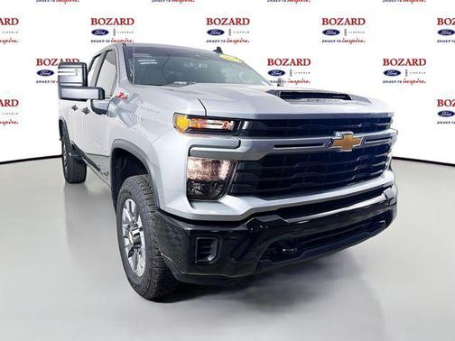 2025 Chevrolet Silverado 2500 Custom