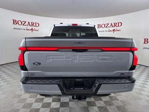 2025 Ford F-150 Lightning LARIAT