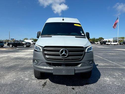 2024 Mercedes-Benz Sprinter 2500 Standard Roof