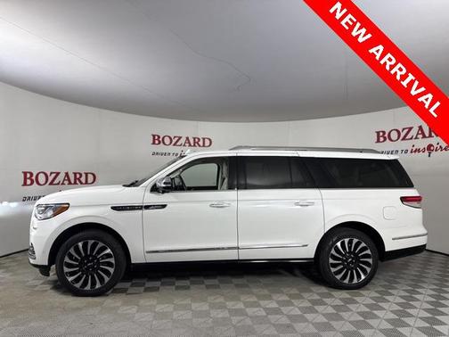 2023 Lincoln Navigator Black Label