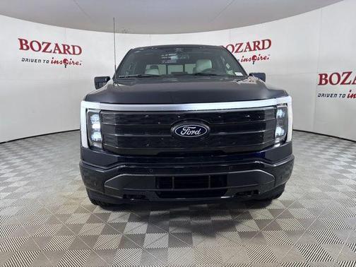 2025 Ford F-150 Lightning Platinum