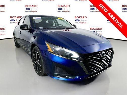 2024 Nissan Altima SR FWD