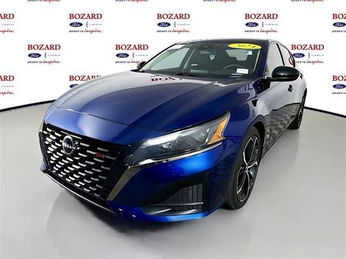 2024 Nissan Altima SR FWD