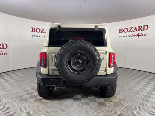 2025 Ford Bronco Outer Banks