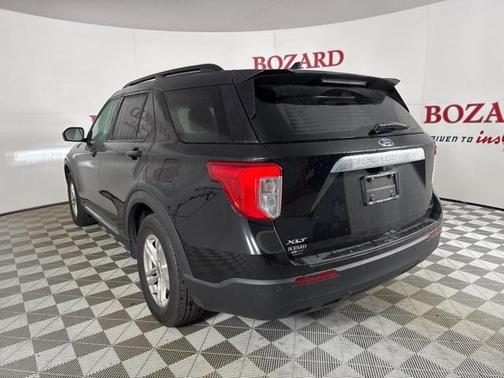 Agate Black Metallic 2021 Ford Explorer XLT