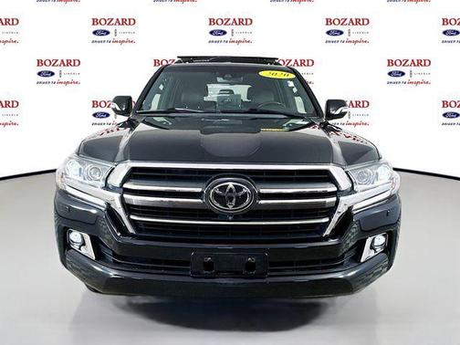 2020 Toyota Land Cruiser Base