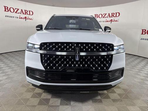 2025 Lincoln Navigator Black Label
