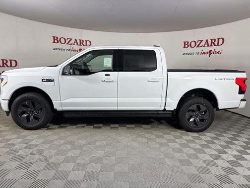 2025 Ford F-150 Lightning Flash