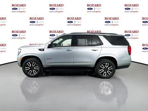 2024 GMC Yukon 4WD AT4
